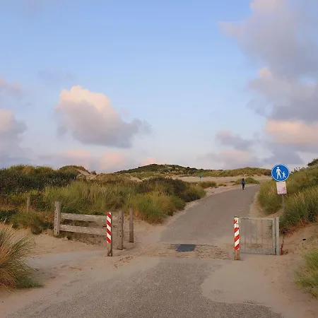 Scheveningen Sea Side Pensionat 4*