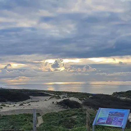 住宿加早餐酒店 Scheveningen Sea Side *