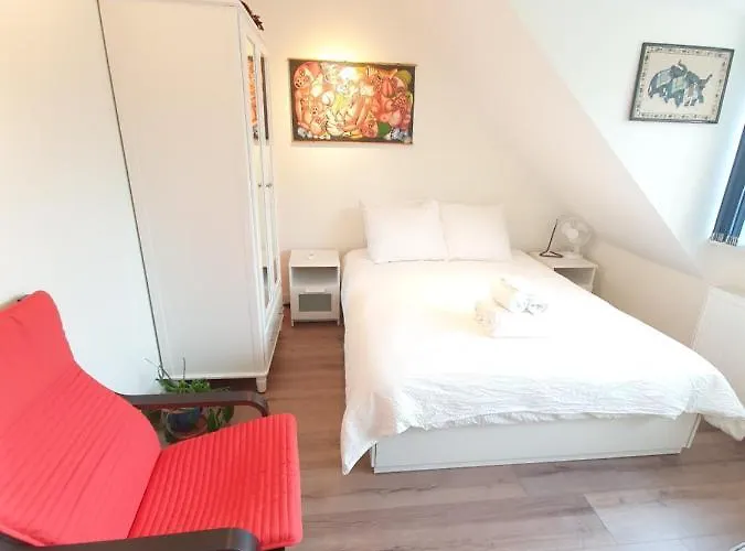 Scheveningen Sea Side 4*